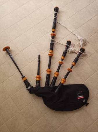 Bagpipes 1