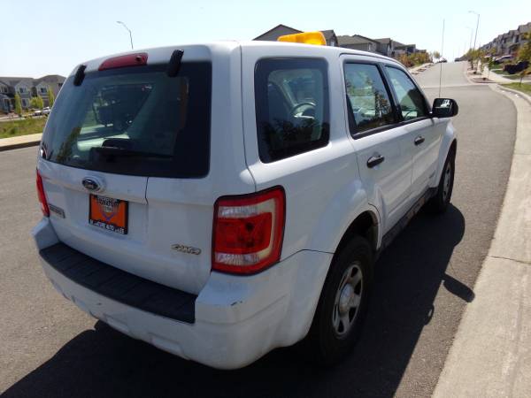 Ford Escape / AWD / VAN DE SEGURIDAD - $5,499 (FINANCIACIÓN DISPONIBLE 360-792-2277 o 792cars.com)63617215603841122