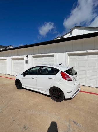Ford Fiesta ST (Focus ST) - $10,700 (Austin)63439668854017121
