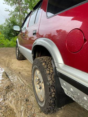 Chevy Blazer 1996 - $2000 (Minneapolis)63480143453571122