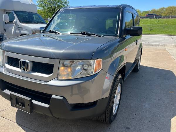 2010 honda element ex 5speed 1