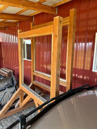 $100 Sign frames 4' x 4' (St. Ignatius)64287771113601121