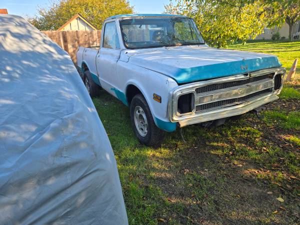 1970 CHEVY C-10 SHORTBED CONVERTED ON A ESCALADE AWD LS 6.0 CHASSIS 1