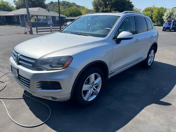 2012 VW TOUREG - $4,800 (novato)63622781006209120