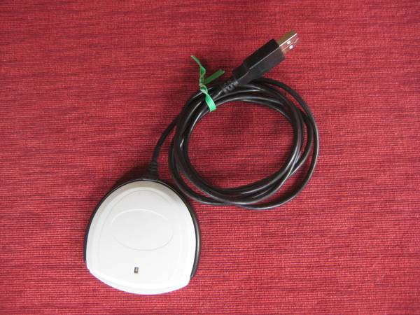 Identiv SCR3310 Contact Smart Card Reader 1