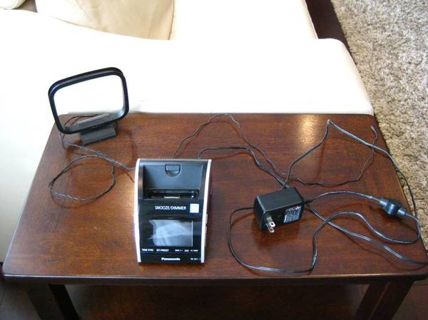 Panasonic iPod iPhone Snooze Alarm Music Dock #RC-DC1 1