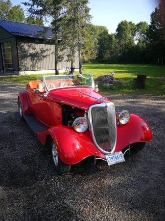 1934 Ford Roadster 1
