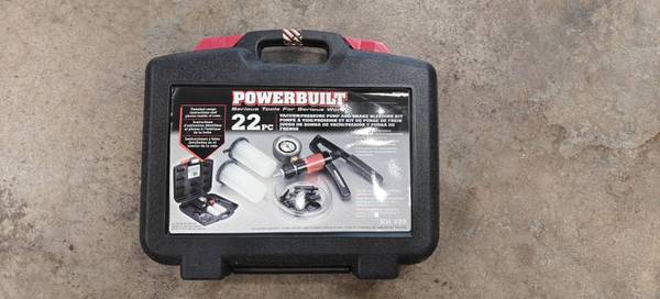 Powerbilt brake bleeder kit 1