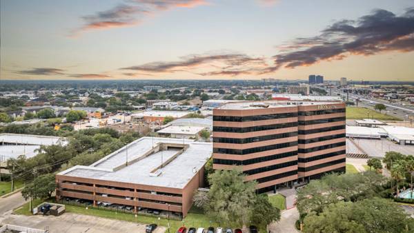 🎊WHY WAIT WHEN YOU CAN GET AN OFFICE SPACE RIGHT NOW? - 20% OFF 1