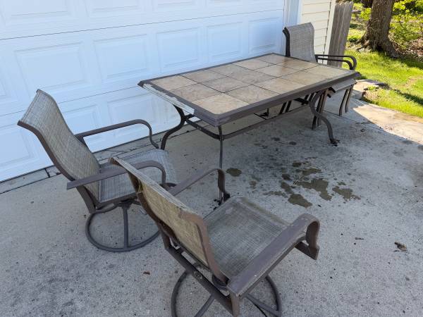 Patio table and chairs 1