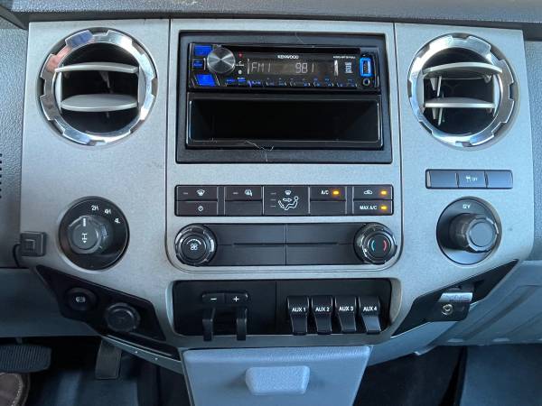 2015 Ford F350 XLT CREW - Photo 15