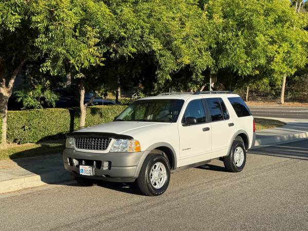 2002 Ford Explorer XLS, título limpio, pasó la prueba de emisiones, de un solo dueño, ¡FUNCIONA ESTUPENDAMENTE! - $4.750 (condado de Orange)63435885964803122