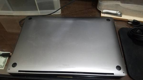 2019 MacBook Pro with 16" Retina Display - $600 (Bonham)63443499617923121