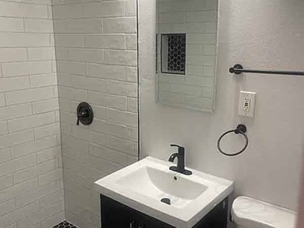 $750 / 3br - 1135ft2 - Updated Historic Bungalow! (Phoenix, AZ)64024825108354124