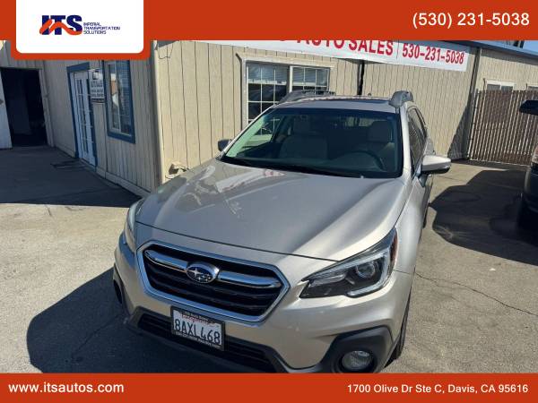 2018 Subaru Outback - Financing Available! 1