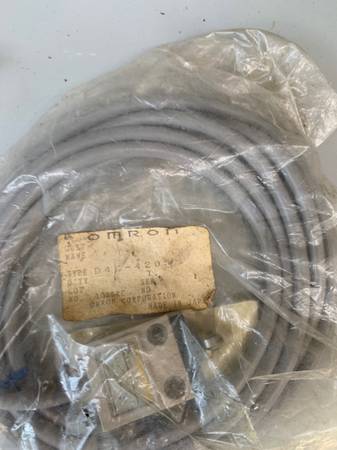 Omron micro switch 1