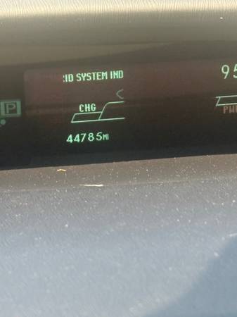 2013 Toyota Prius carfax pics listed - $14,500 (Maynard)63469916952451124