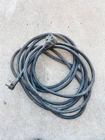 RV ELECTRIC CORD ITEMS 1