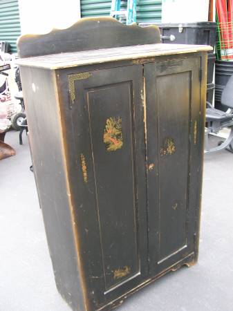 Vintage oriental design antique cabinet 1