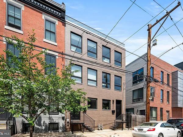 $1,175 / 3br - 2400ft2 - @!@Hermoso adosado de 3 habitaciones y 3 baños@!@ (Filadelfia)64024499473026120