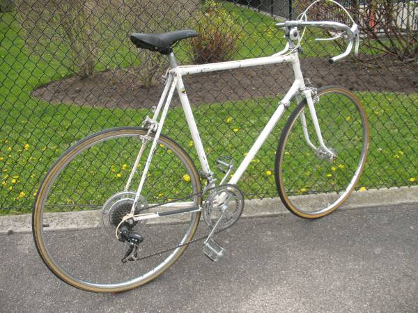 EARLY 70'S ATALA MILANO 10 SPEED ROAD-TOURING BIKE. 1