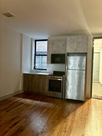 $2,999 / 2br - Bushwick 2 Bedroom Apartment Steps from Irving Square Park 🌳 (Brooklyn)63874742514051122