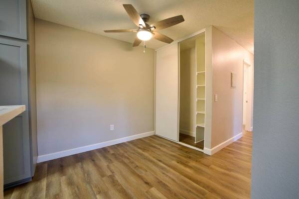 $2,678 / 2br - 919ft2 - Dishwasher, Fireplace, Playground63701166436995120