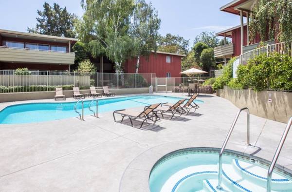 $4,675 / 2br - 1114ft2 - Spacious Bay Tree Apartments with Washer/Dryer and pool access (los gatos)63880014597889124