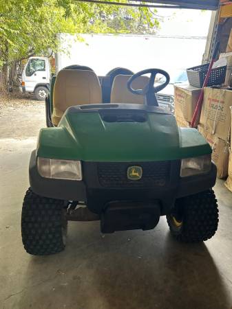2004 JOHN DEERE GATOR CX 1