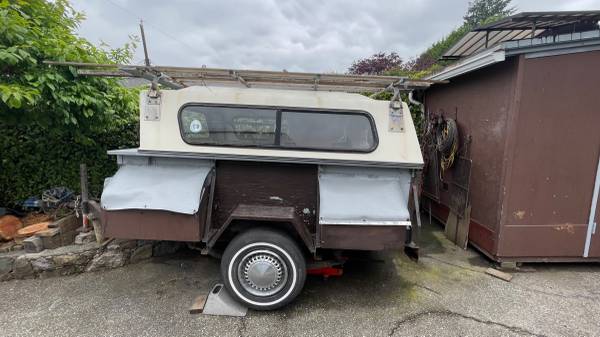 Utility Hunt/Fish Trailer 1