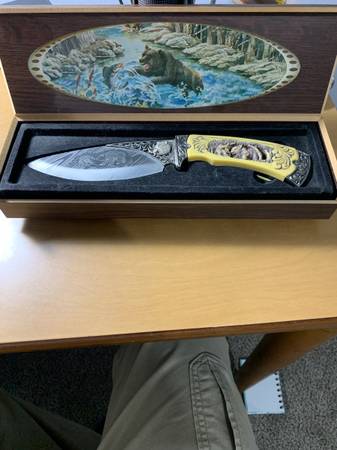 Collectors knife 1