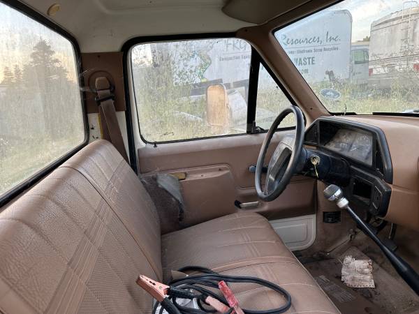 1990 Ford F350 cab & - Photo 7