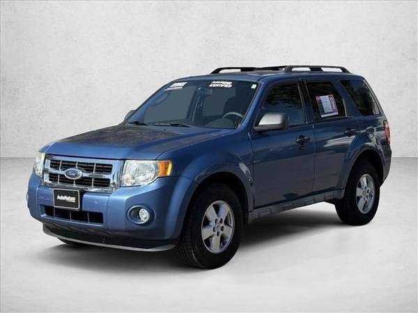 1 2009 Ford Escape  XLT SUV 1