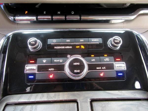 2018 Lincoln Navigator Select 2WD  BUY HERE / PAY HERE !! - $21,995 (+ Avin Enterprises Inc)63443161949955124