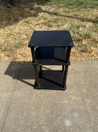 Simple stand 1