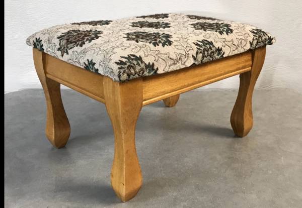 VTG MCM  POWELL Wood Footstool Floral Tapestry Upholstered Padded Wooden Stool 1