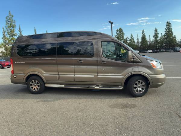 2017 Ford Transit T150 Explorer Limited SE *SOLO 58,640 millas* - $42,990 (rohnert pk / cotati)63613254213249121