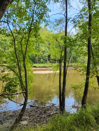 $369,500 / 3br - 1845ft2 - Casa de Rancho Embarrass River con Taller, Propiedad para Caza y Pesca (New London WI)63845966192259122