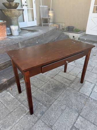 Solid Wood Desk with Drawer 1