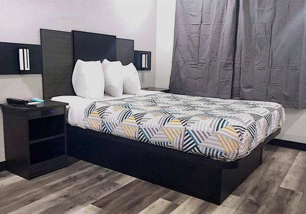 $599 / 1br - Furnished Room w/ Weekly Flat Rate >> Free WiFi, CableTV (Tacoma South)63934290542210121