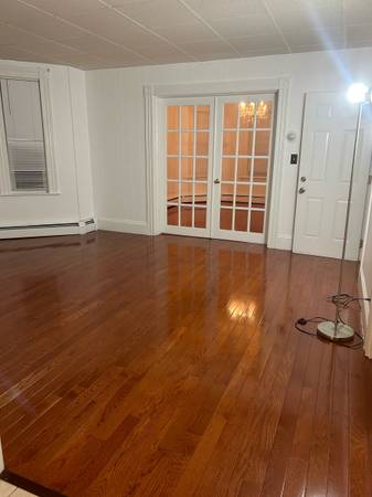 $2,900 / 3br - 1st Fl 3 Bedroom Aparment For Rent $2900 Lawrence, MA (Lawrence)63810113342979124