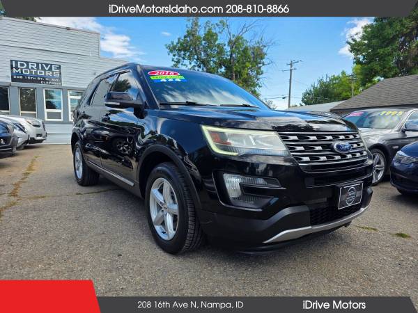 Ford Explorer - Financing Available! Apply and Drive Today! 1