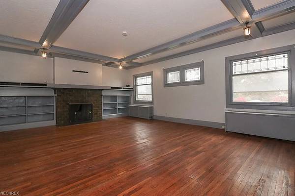 $1,950 / 4br - 2784ft2 - Beautiful and spacious home for rent near University Cirle (Cleveland Heights)63907493778050122