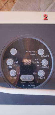 12000 BTU PORTABLE AIR CONDITIONER 1