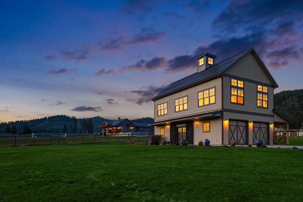 $2,295,000 / 4 habitaciones - 9615 North Road (Leavenworth)63690664289155121