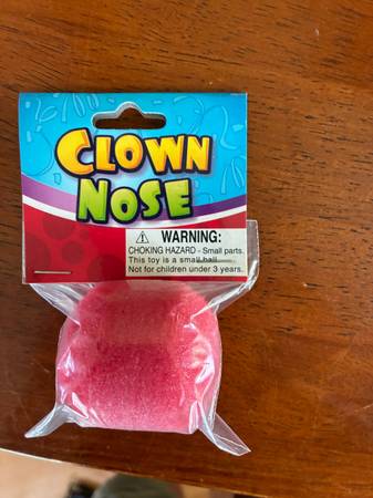 Quantity (20) Red Styrofoam Clown Noses 1