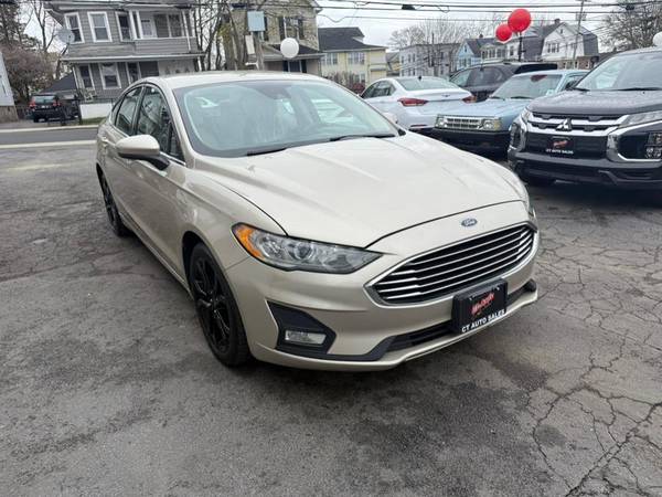 2019 Ford Fusion SE AWD -EASY FINANCING AVAILABLE - $15,800 (+ CT Auto - BAD CREDIT- NO CREDIT- NO PROBLEM!)63614732140673122