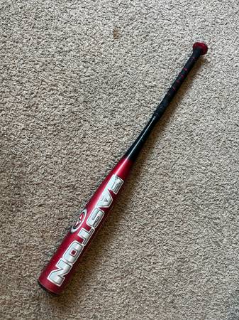Used Easton Kids' Aluminum Baseball Bat 1