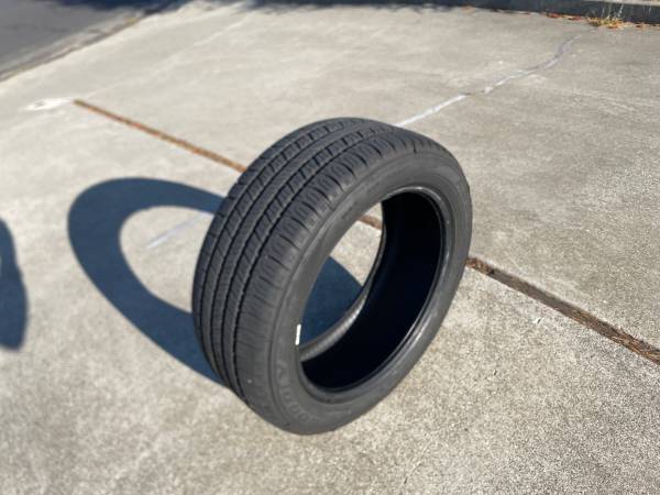 215/50/17 Goodyear Tire 1