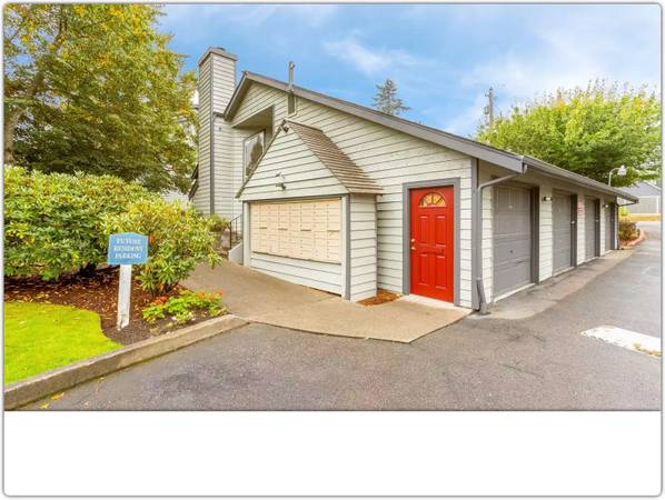 $1,599 / 2br - 880ft2 - Excelente relación calidad-precio. ¡No busque más! ¡Usted está en casa! Excelente de 2 habitaciones, 1 baño! (Tacoma - South Tacoma)63814837559811121